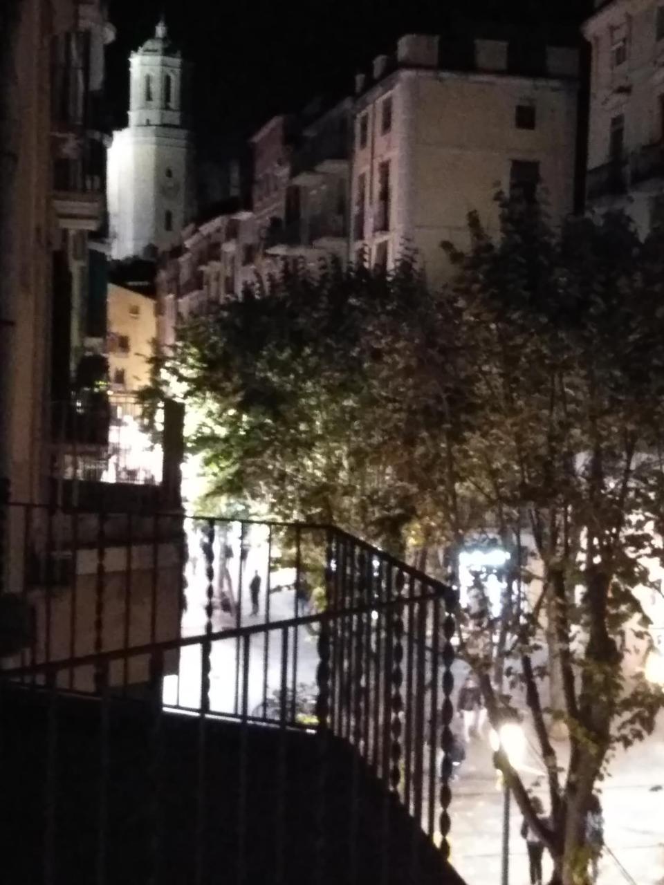 Onyar Apartments Rambla De La Llibertat 27 Girona Exterior foto